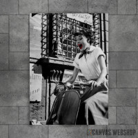 Audrey Hepburn Lips Red 2