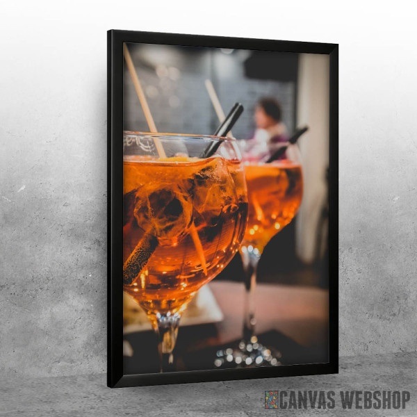 Koktel U Čaši Koktel U Čaši