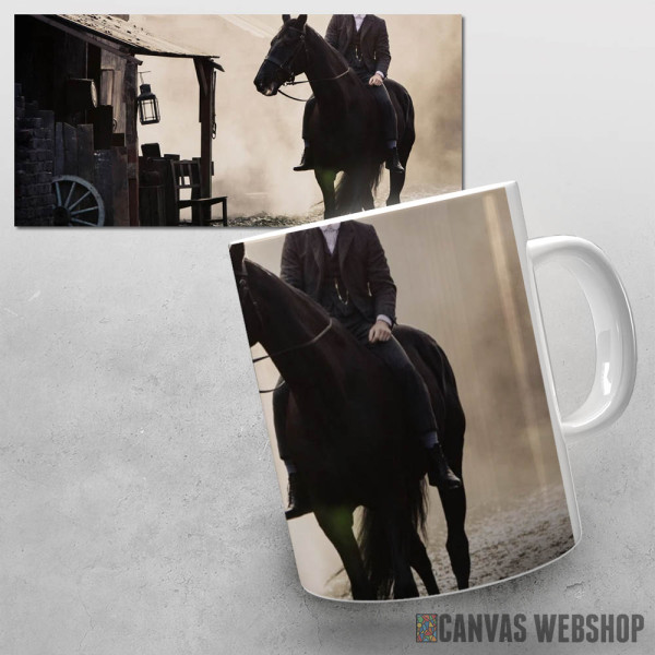 Šolja Tommy na konju