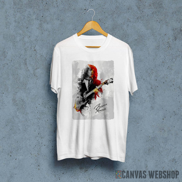 Angus Young 3