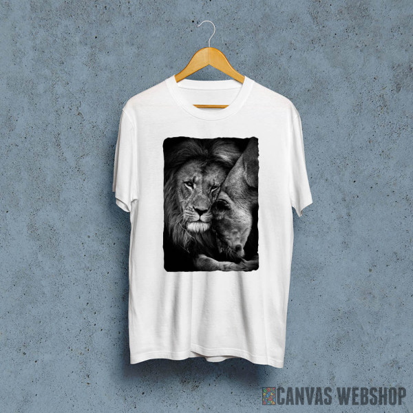Lions Love black and white Lions Love black and white