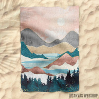 Peškir Lake Sunrise