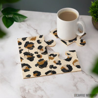 Podmetač Leopard print sa neutralnim zlatnim tonovima
