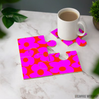 Podmetač Pink retro cveće na crvenoj podlozi Podmetač Pink retro cveće na crvenoj podlozi