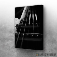 Slika Niski tonovi na gitari Slika Niski tonovi na gitari