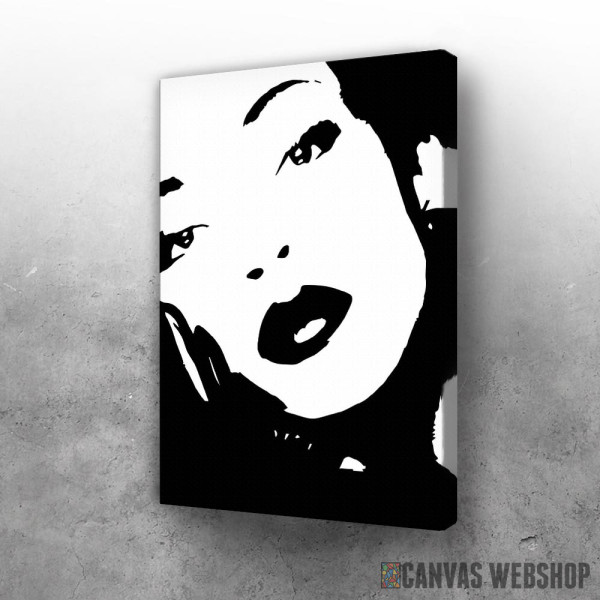 Slika Sade pevačica